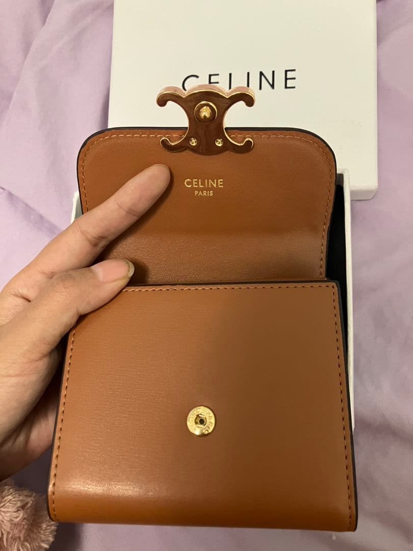 CELINE せりーぬ