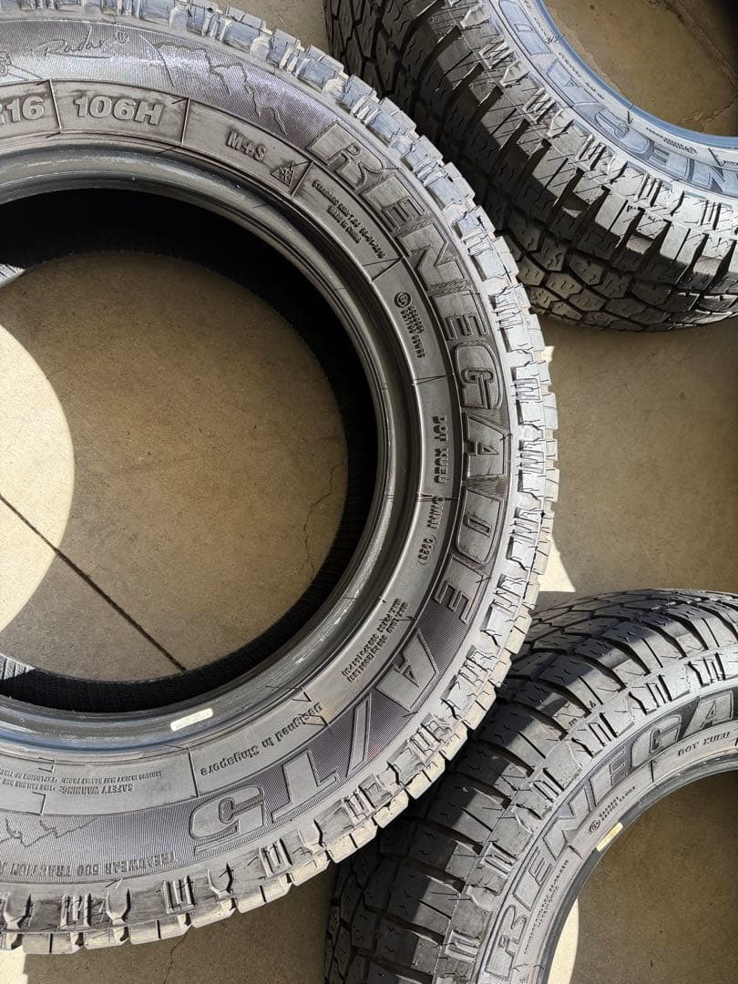 235/70R16 ATタイヤ【2023年製】