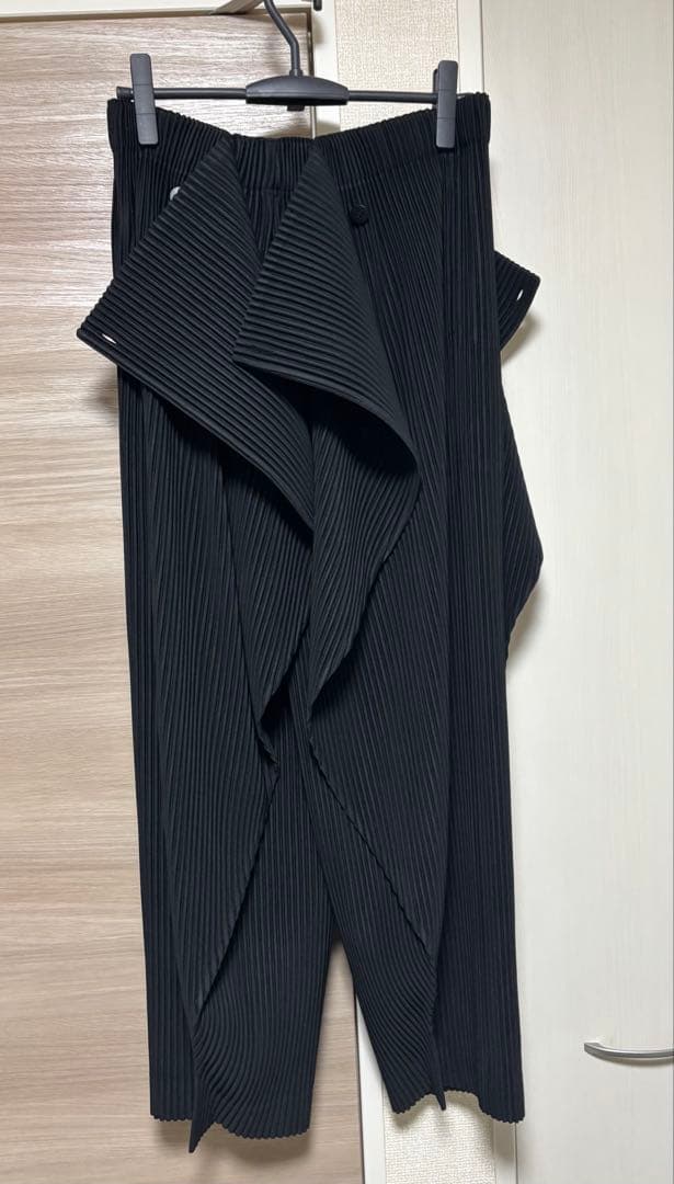 HOMME PLISSÉ ISSEY MIYAKE 26ss パンツ