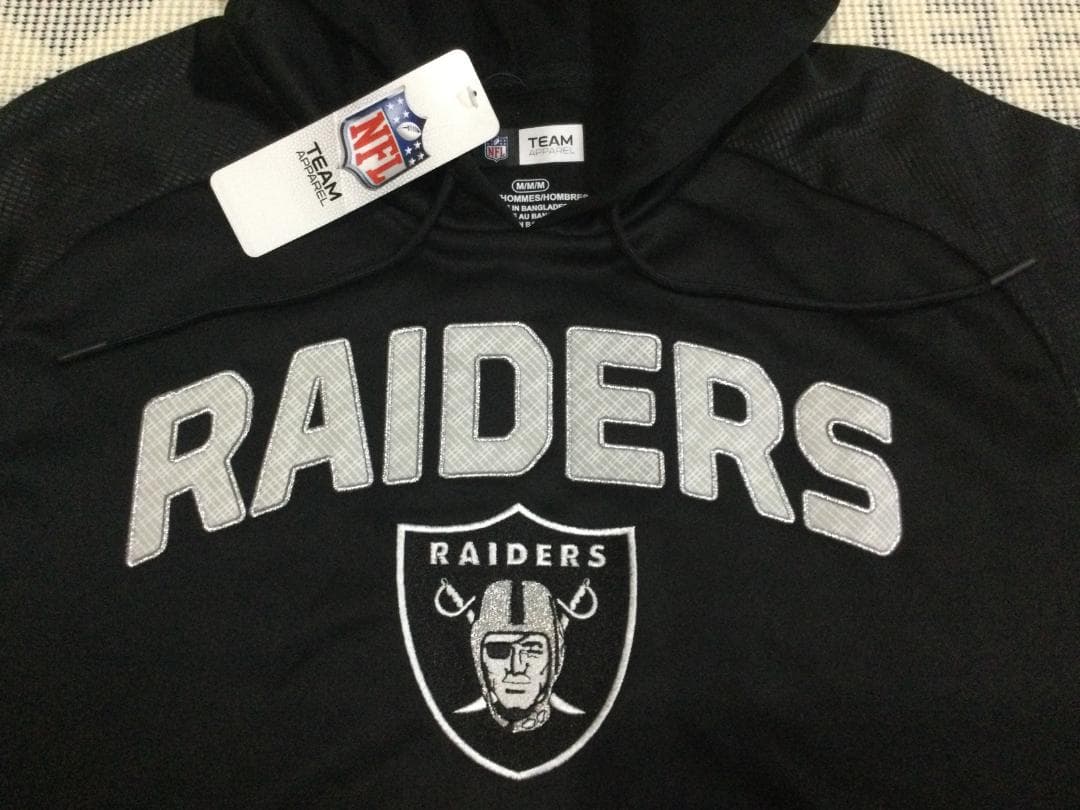 ラスベガス レイダース　LAS VEGAS RAIDERS パーカー　Mサイズ