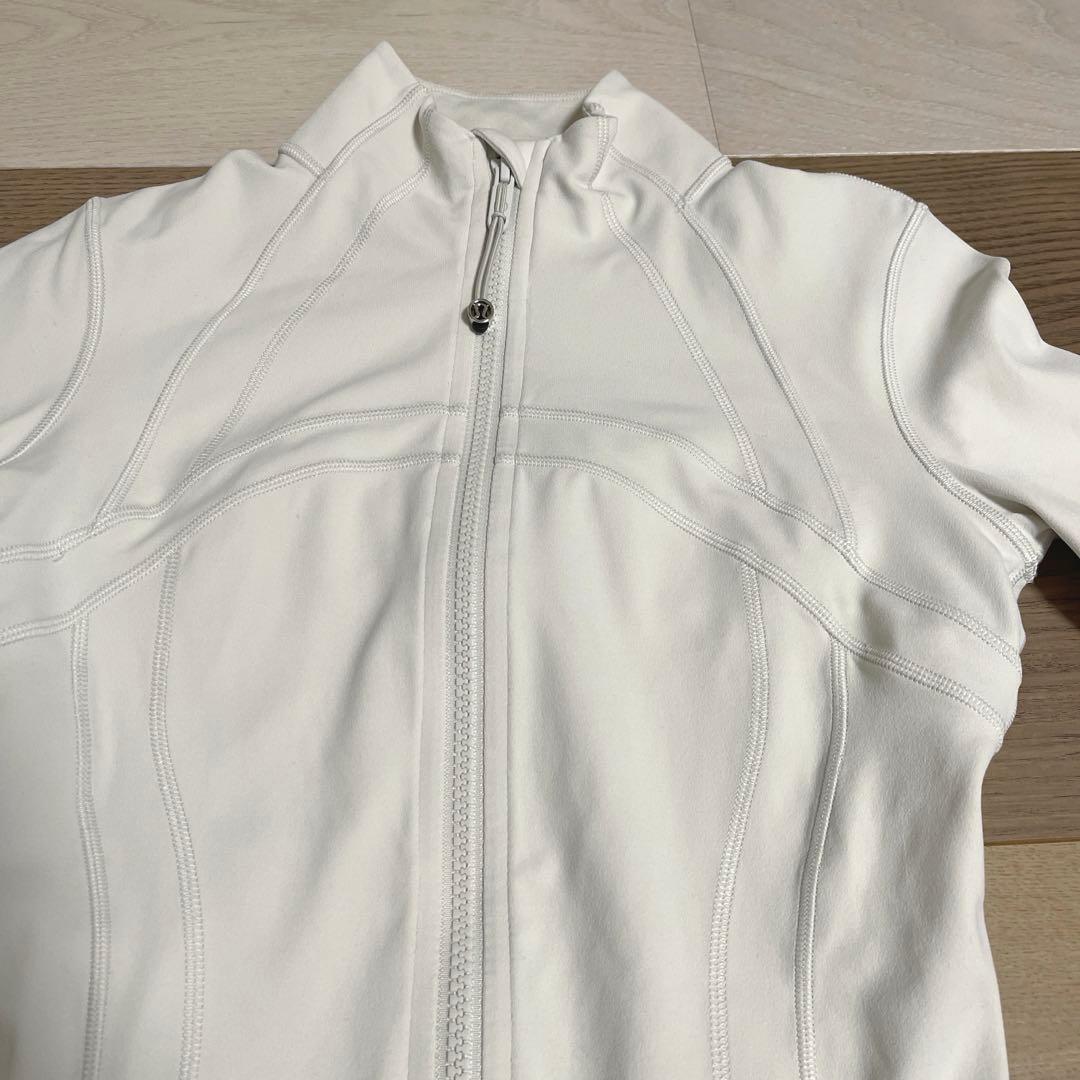 ルルレモン Luluremon DefineジャケットNulu Ivory