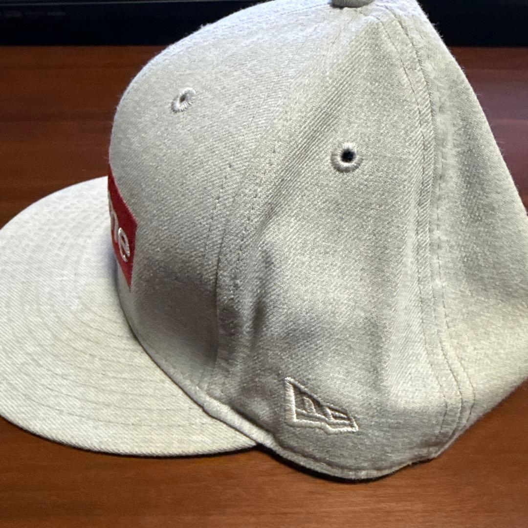 Supreme×D.G.A.F. ボックスロゴ キャップ