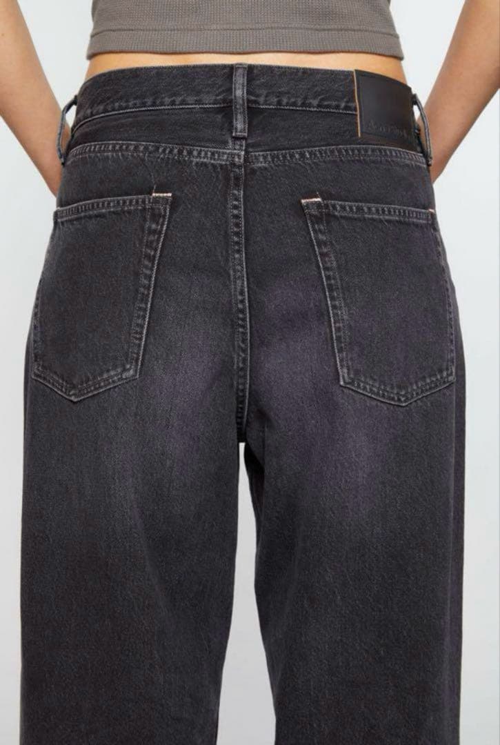 【完売品】Acne Studious バギージーンズ -1981F