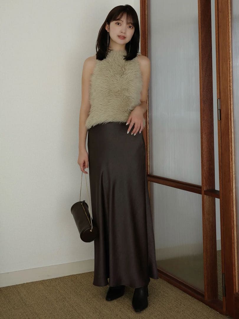 anuans サテンナロースカート　CHARCOAL BROWN