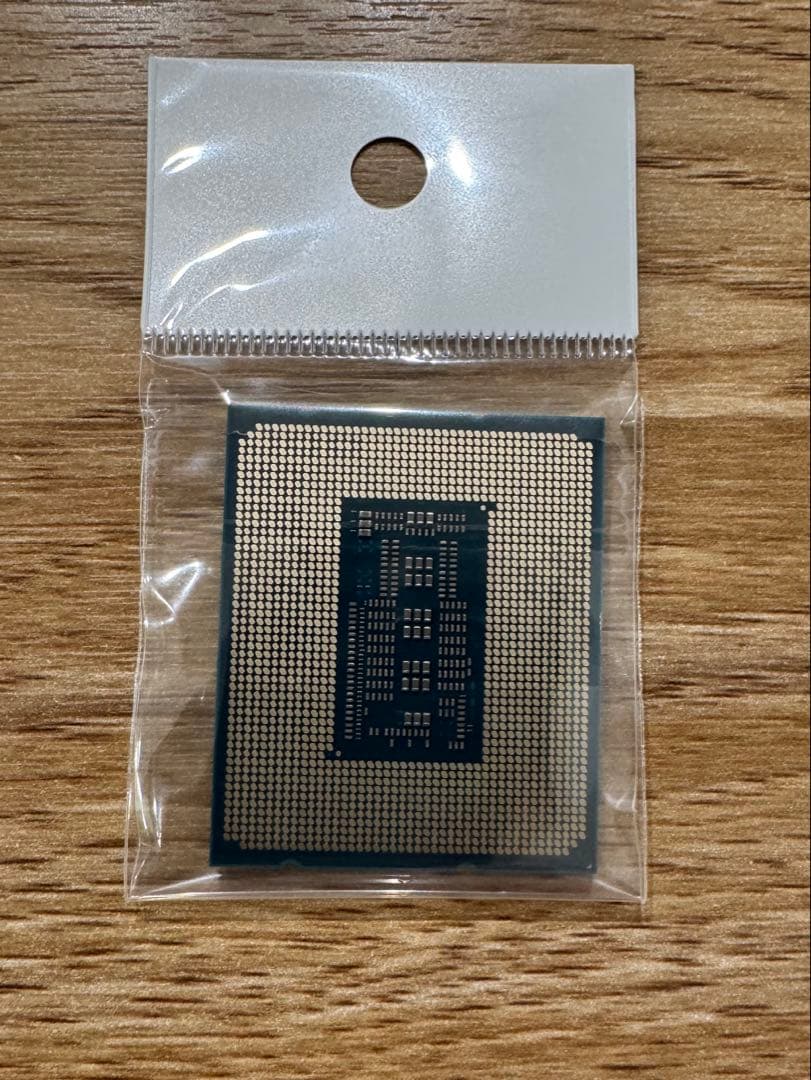 CPU Intel Core i9-14900KF動作未確認