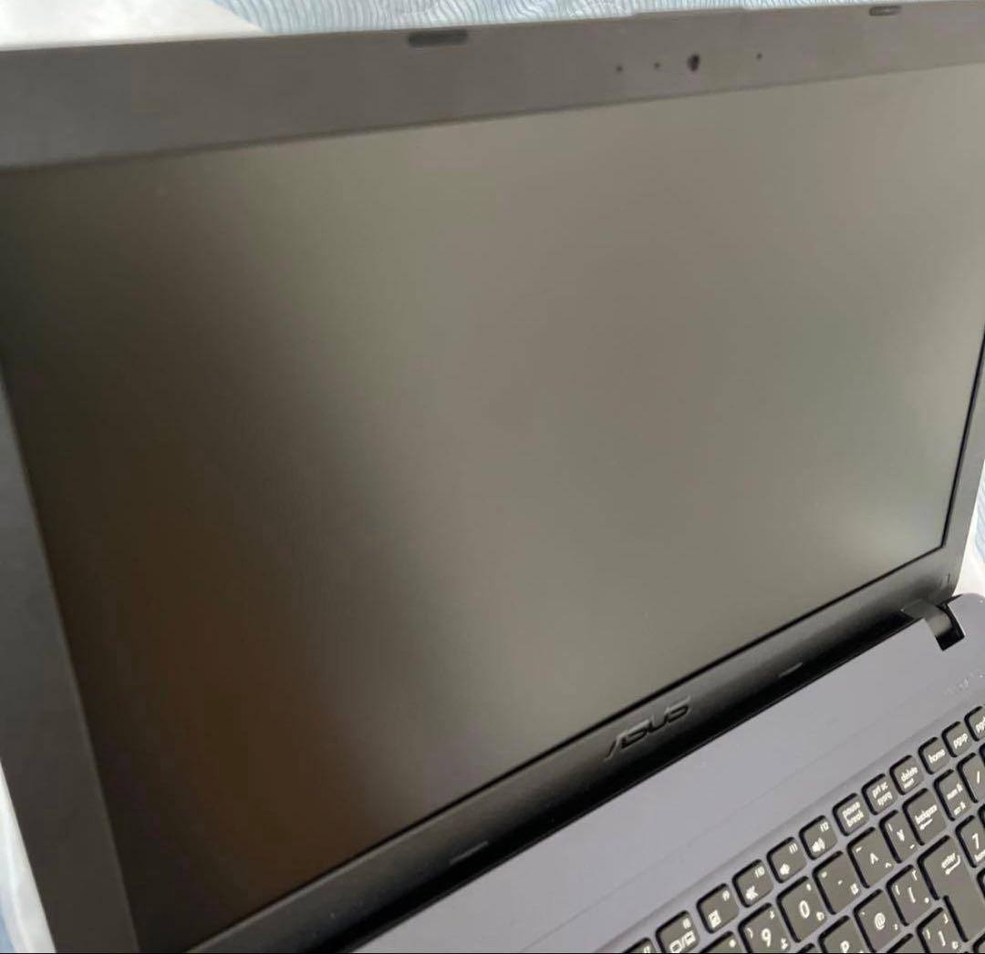 使用頻度少なめ ASUS ノートPC