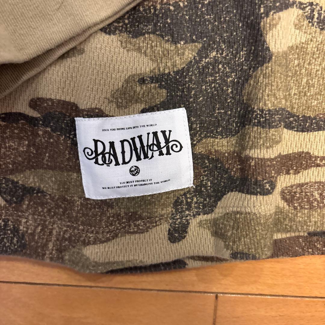 BAD WAY 迷彩　サーマル　ワンポイント花
