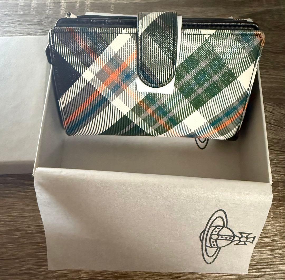 Vivienne Westwood チェック柄ニつ折り財布