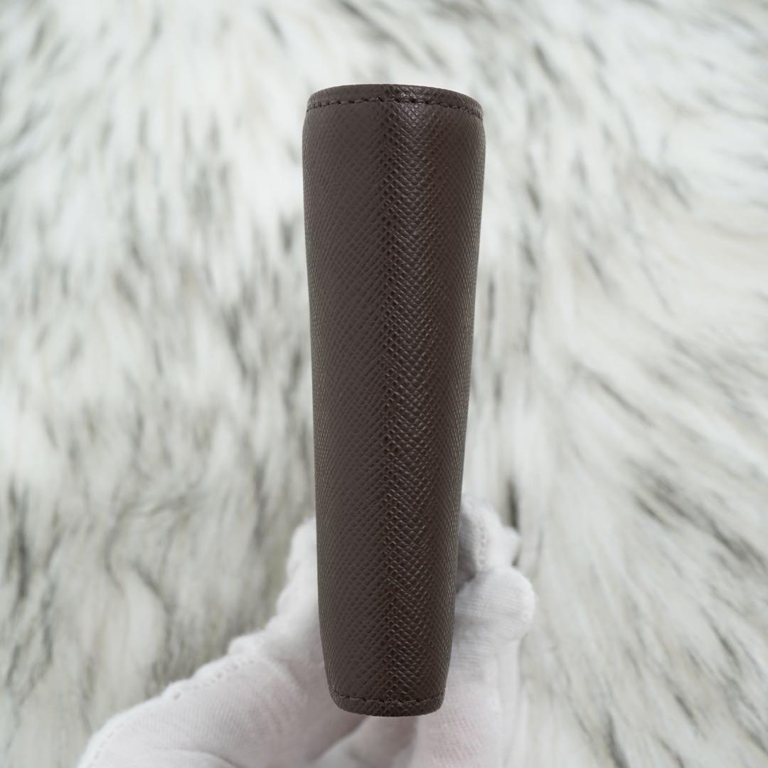新品未使用品　BURBERRY LONDON 折り財布　ノバチェック　ブラウン