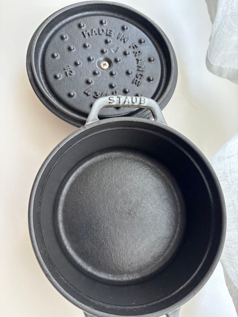 STAUB LA COCOTTE ラウンド12cmグレー