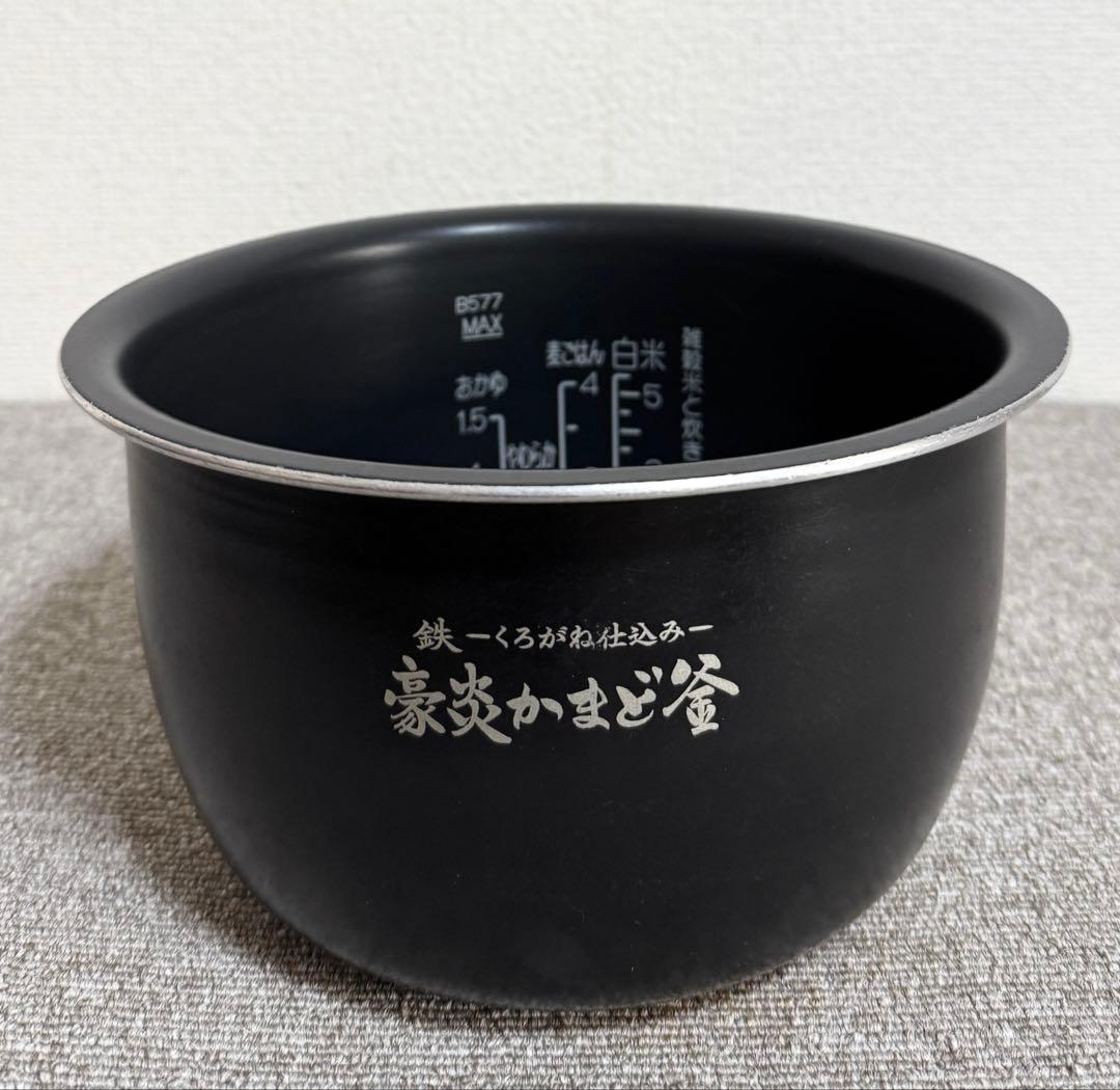 【美品】象印 炎舞炊き 圧力IH炊飯ジャーNW-PT10 動作保証