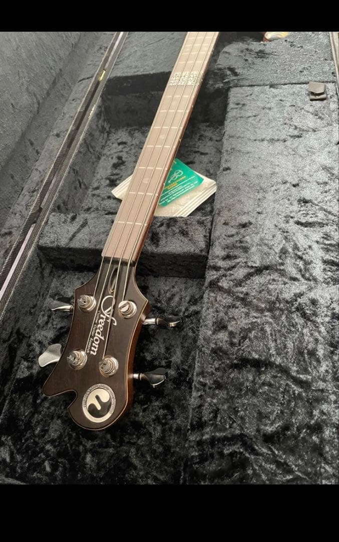 ベース Freedom Dulake 4st