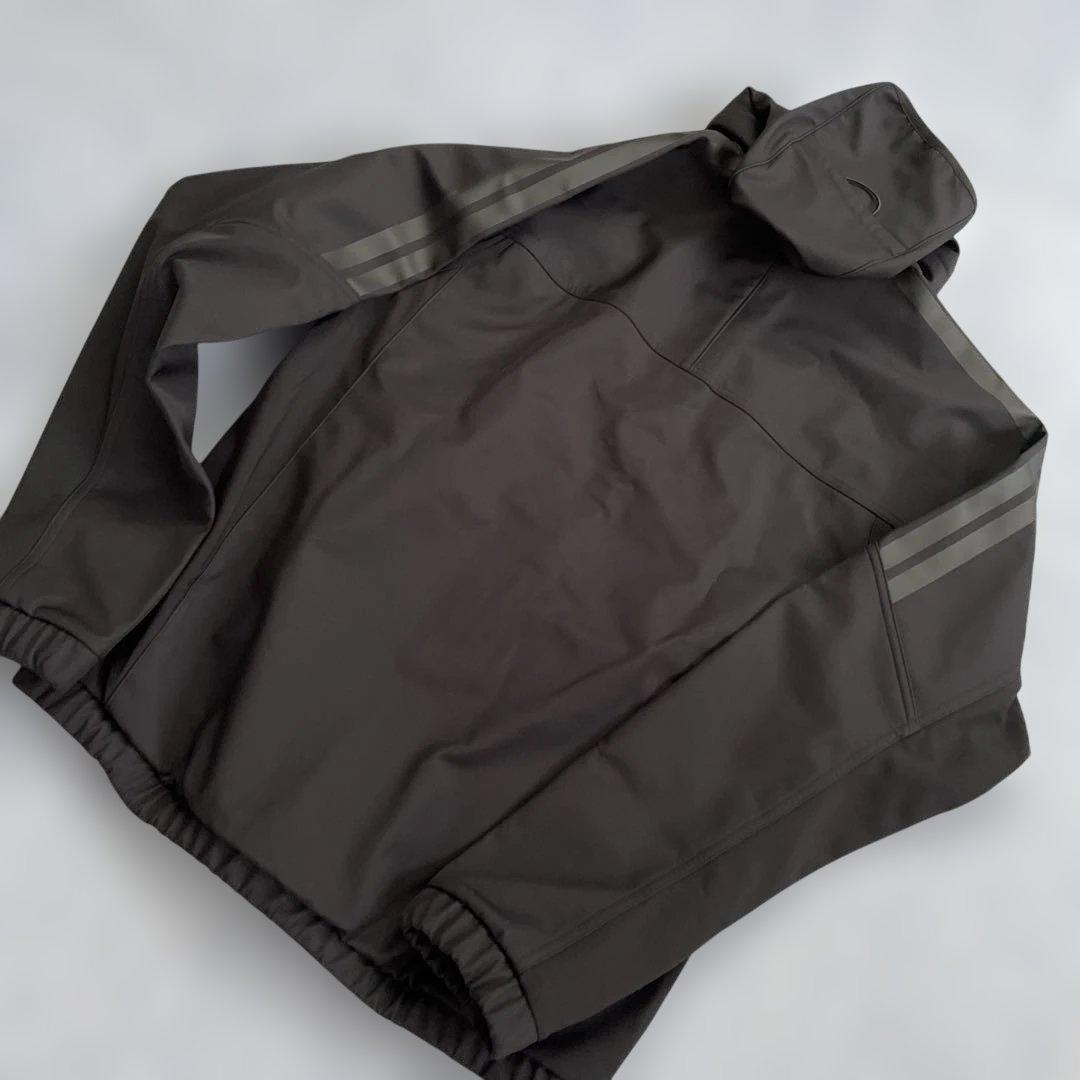 2025A/W adidas タグ付　試着のみ　サイズM