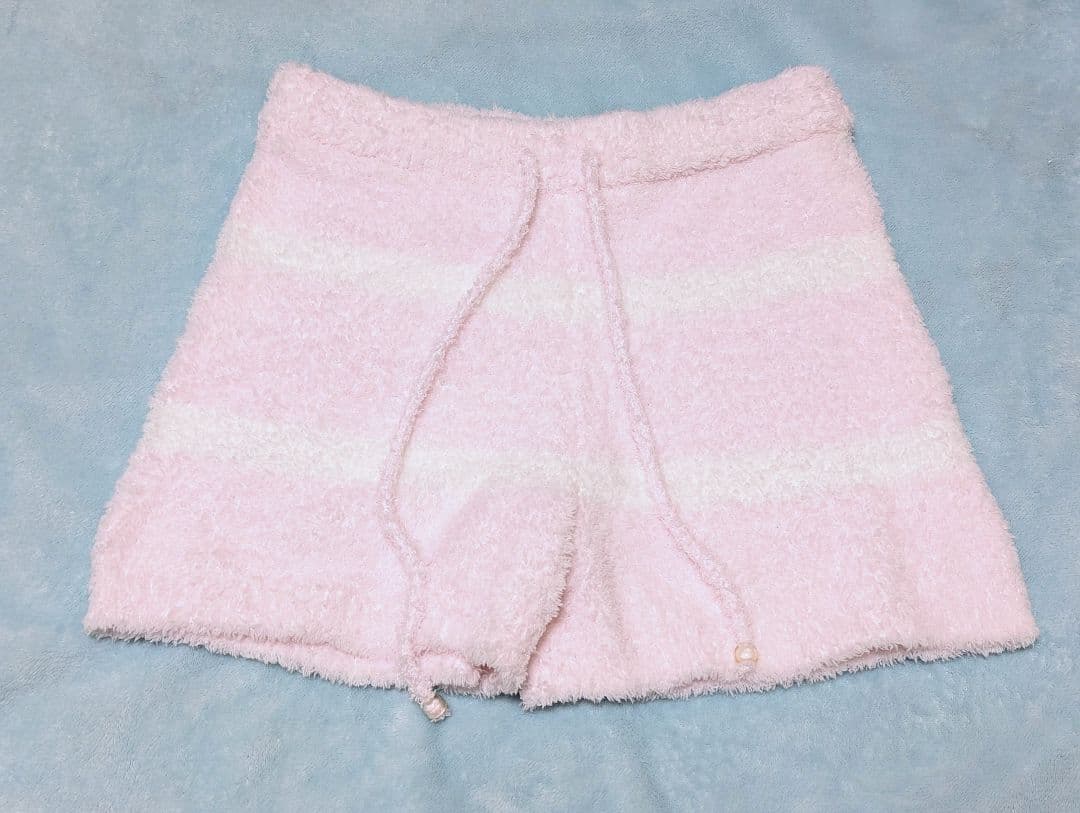 ジェラートピケ　もこもこルームウェア上下セット　パーカー&ショートパンツ　新品