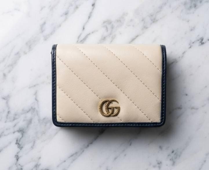 GUCCI マーモント　二つ折り財布　キルティング Wallet 573811
