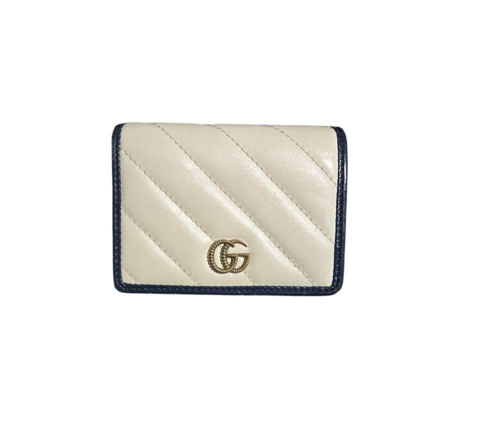 GUCCI マーモント　二つ折り財布　キルティング Wallet 573811