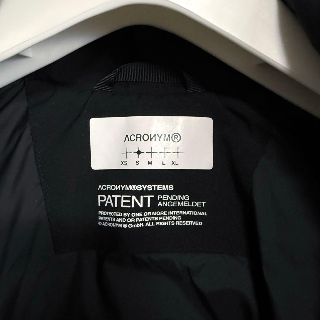 ジャケット・アウター ACRONYM J95-PL Insulated Coach Jacket S