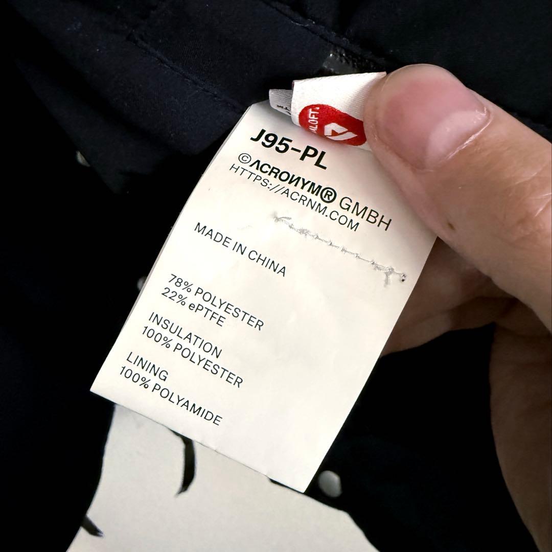 ジャケット・アウター ACRONYM J95-PL Insulated Coach Jacket S