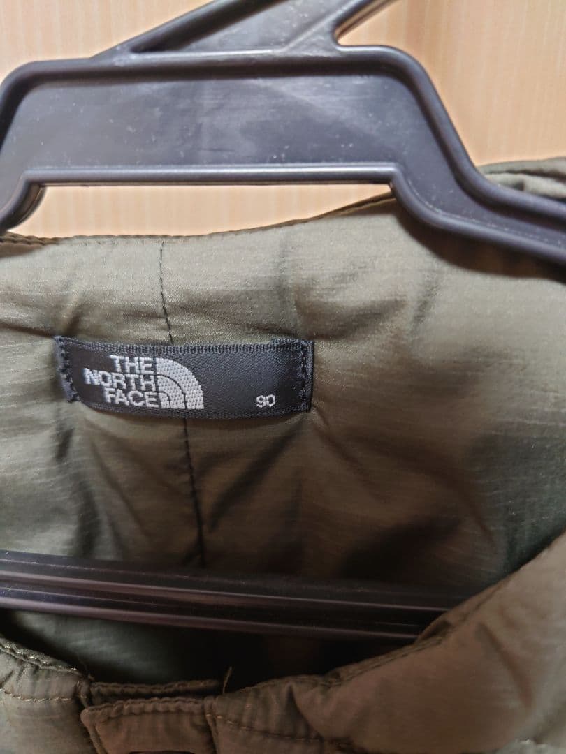THE NORTH FACE ノーカラーダウンジャケット 90 カーキ