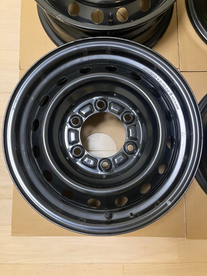 トヨタ ハイエース　スチールホイール　専用①