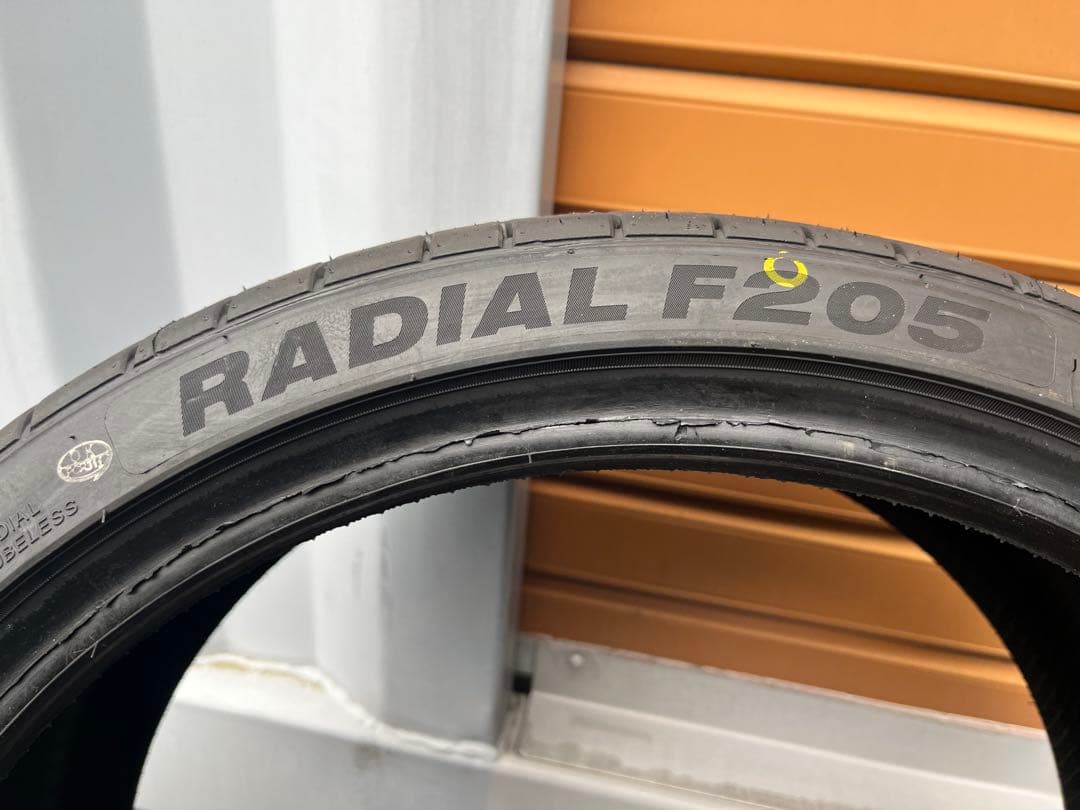 ミネルバ　F205 225/35R19 2本