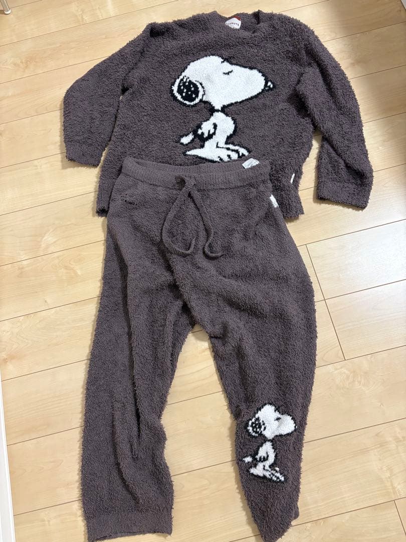 ジェラピケスヌーピーコラボ2着セット売り