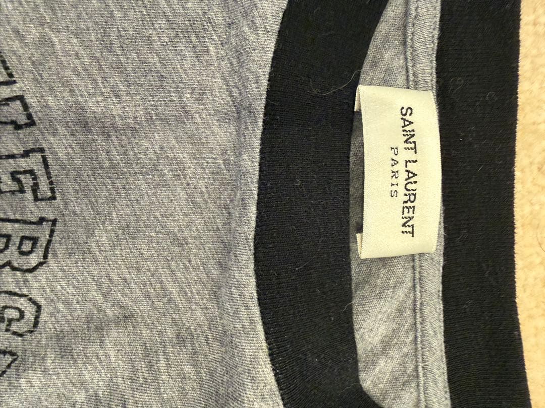 SAINT LAURENT グレー Tシャツ　一度着用のみ