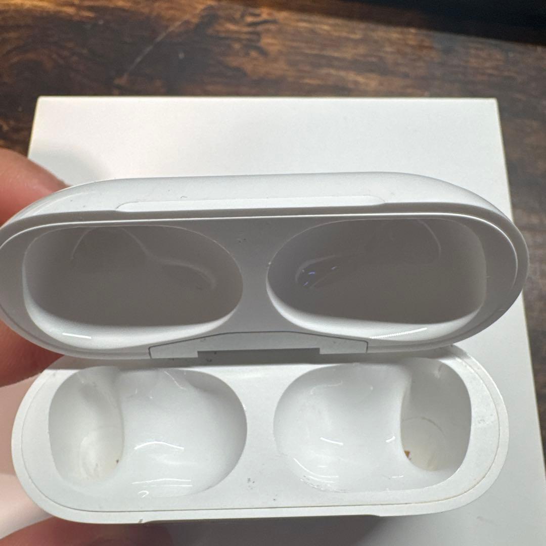 【MagSafe対応ケース】AirPods Pro2 本体 ホワイト