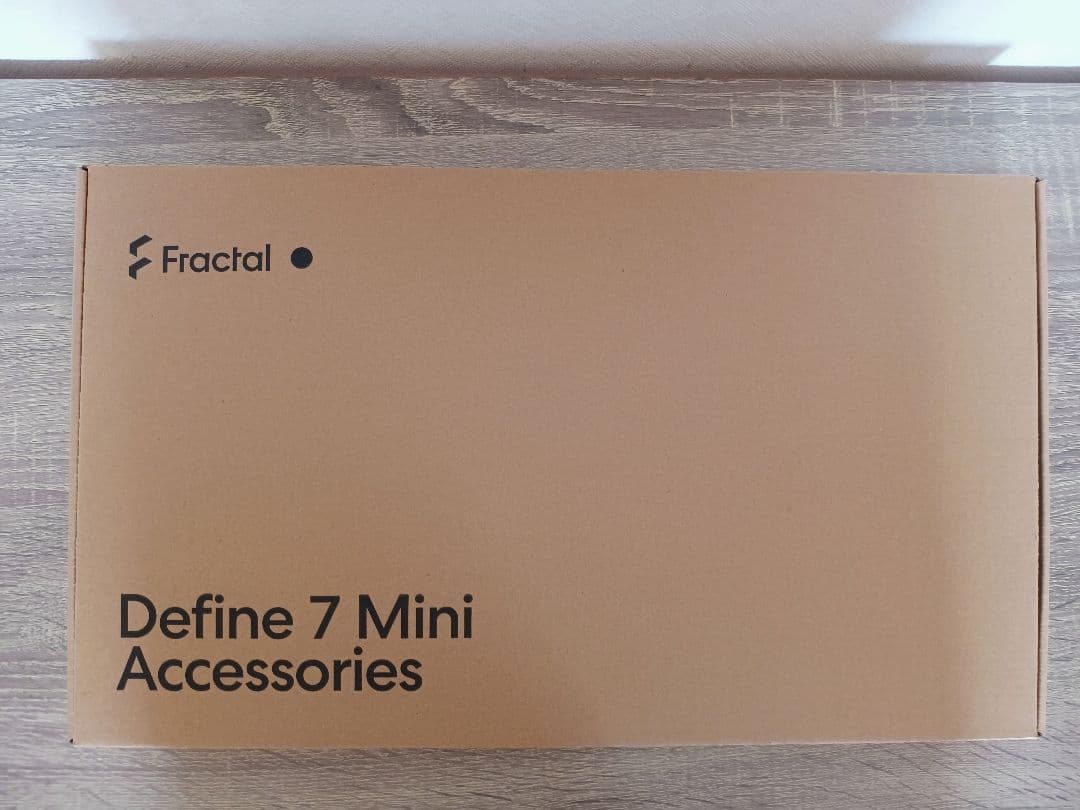 Define 7 Mini Solid ミニタワー型PCケース