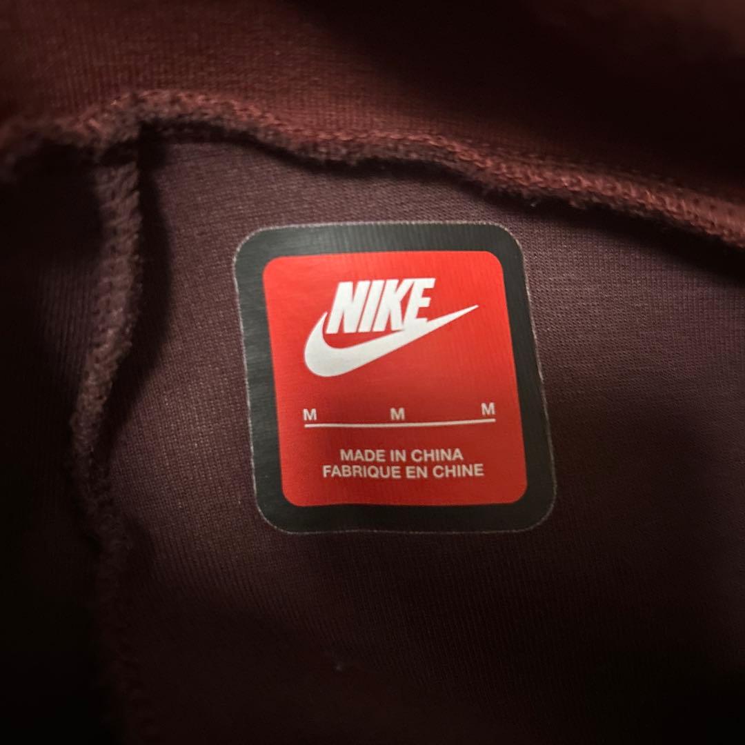 ナイキテックフリーススウェットパンツ正規品　ワインレッドキッズ150M
