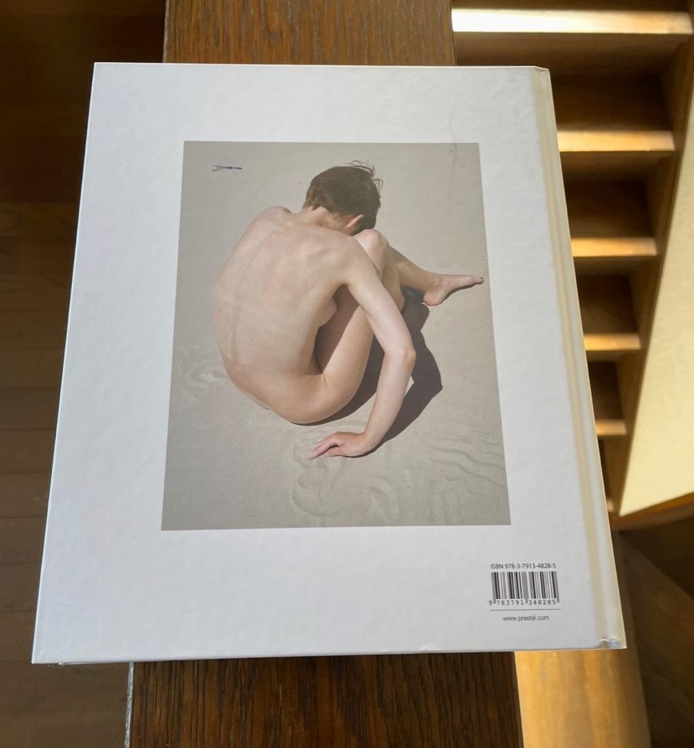アート・デザイン・音楽 Viviane Sassen IN AND OUT OF FASHION