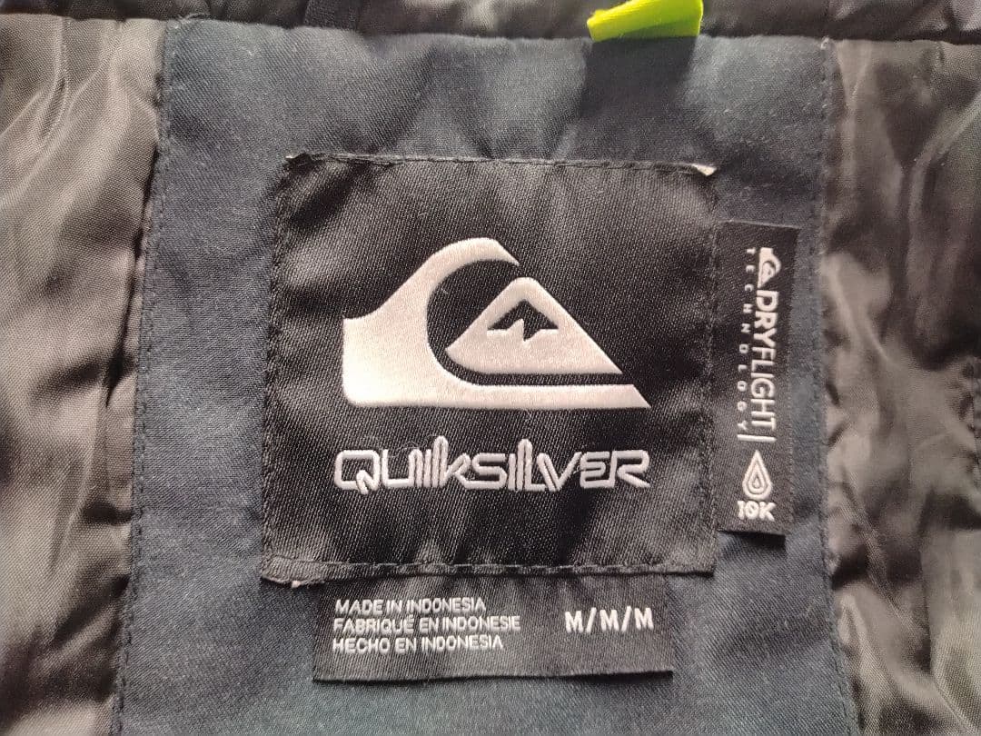 モ*チ様 QUIKSILVER MISSION SOLID クイックシルバー M
