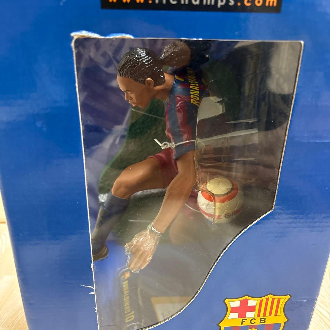 FTCHAMPS RONALDINHO 10 フィギュア 30cm