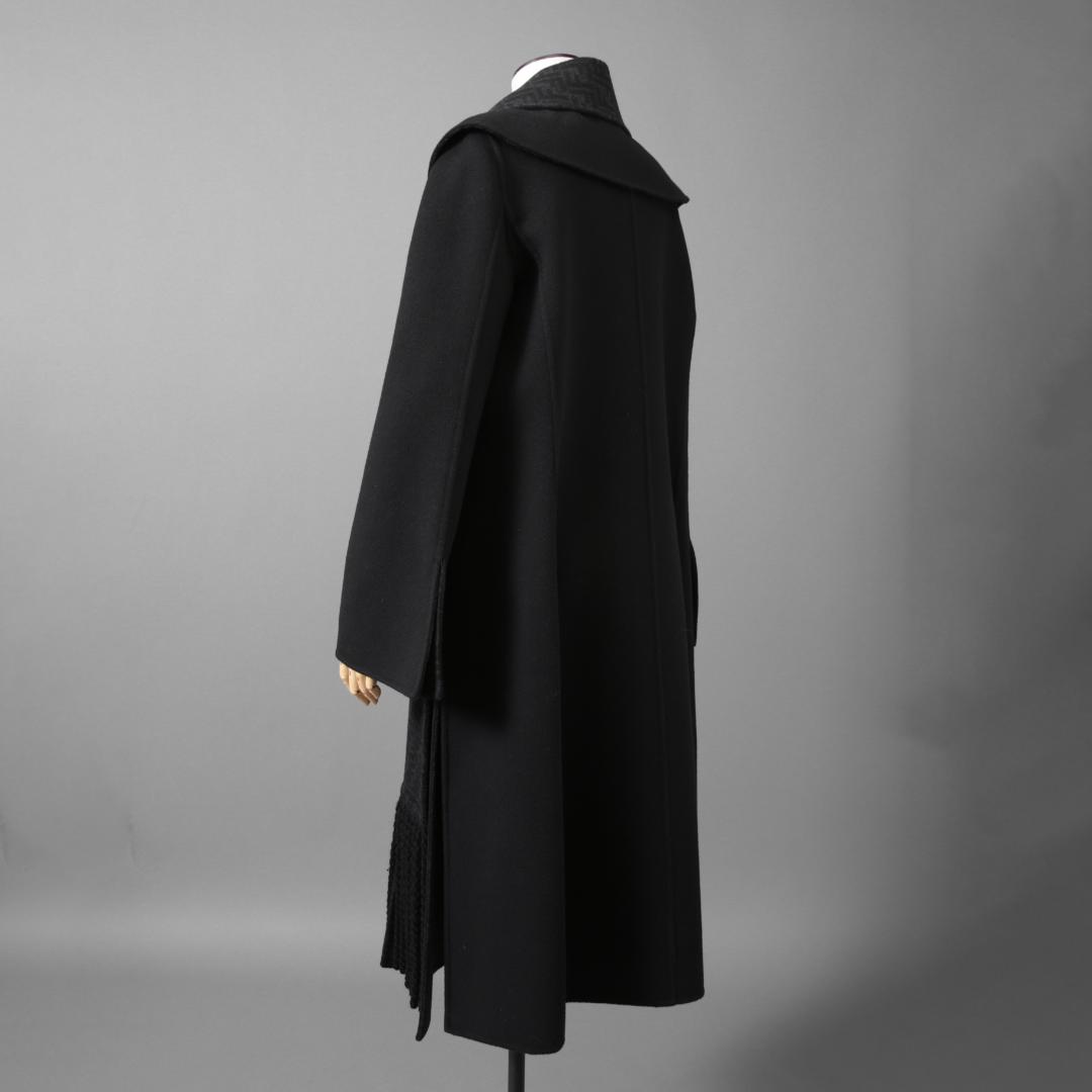 FENDI 19AW 美品 裏地FFロゴ ズッカ柄 マフラー付き ロングコート