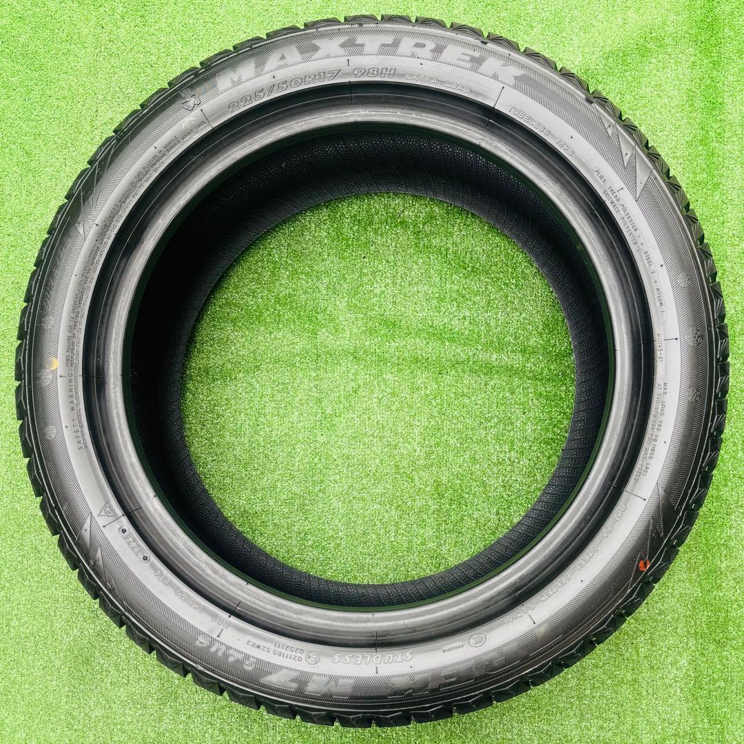 MAXTREX TREK M7 225/50R17 2024年製深山スタッドレス