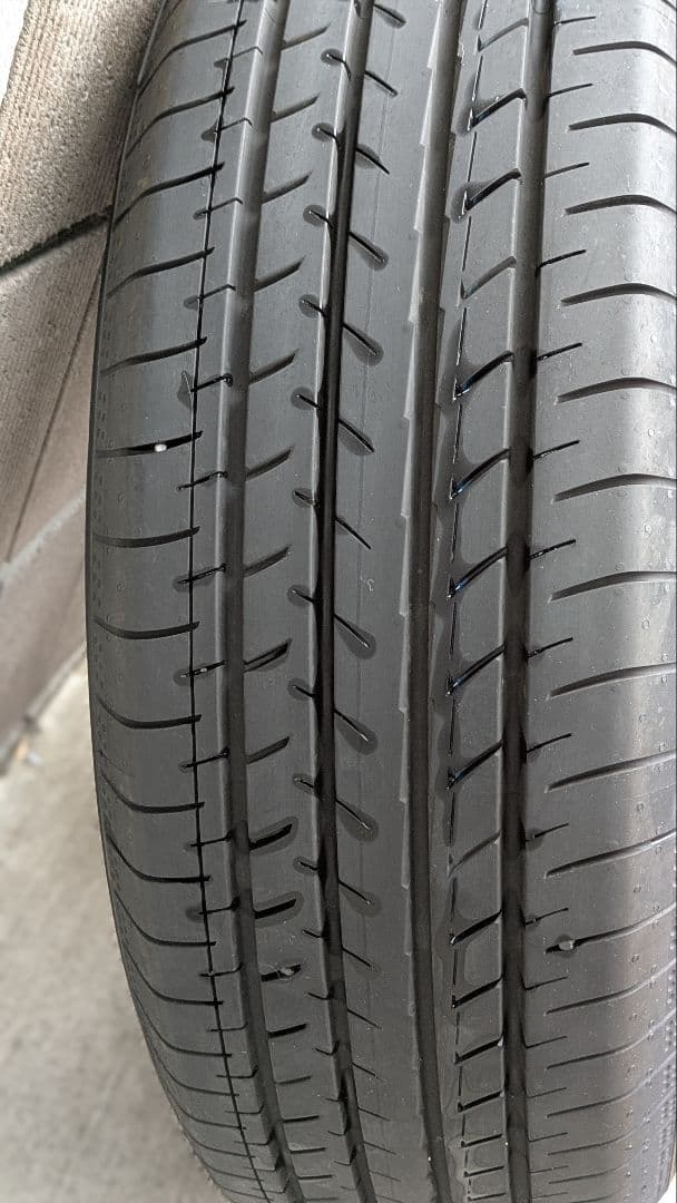 TOYOTAヤリスクロス新車外し 純正サマータイヤ&ホイールの4本セット。