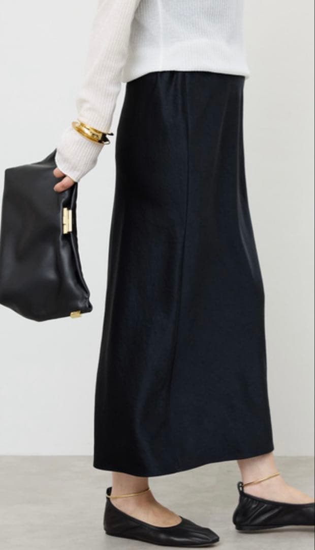 ドゥーズィエムクラス　Minimal Satin スカート 2024年　美品