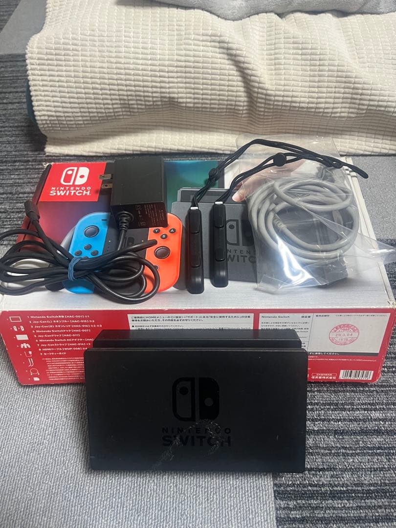 Nintendo Switch 本体 赤/青 &スプラトゥーン3ソフト付き♫