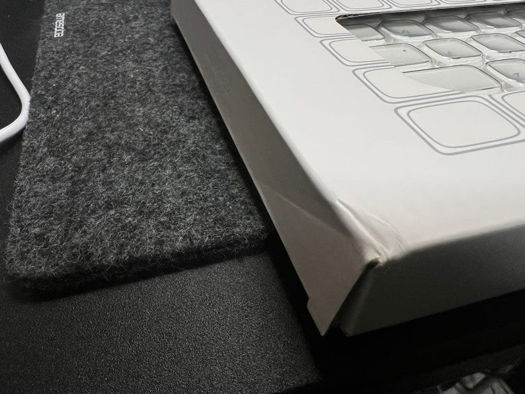 LOFREE Frow84 メカニカルキーボード　中古