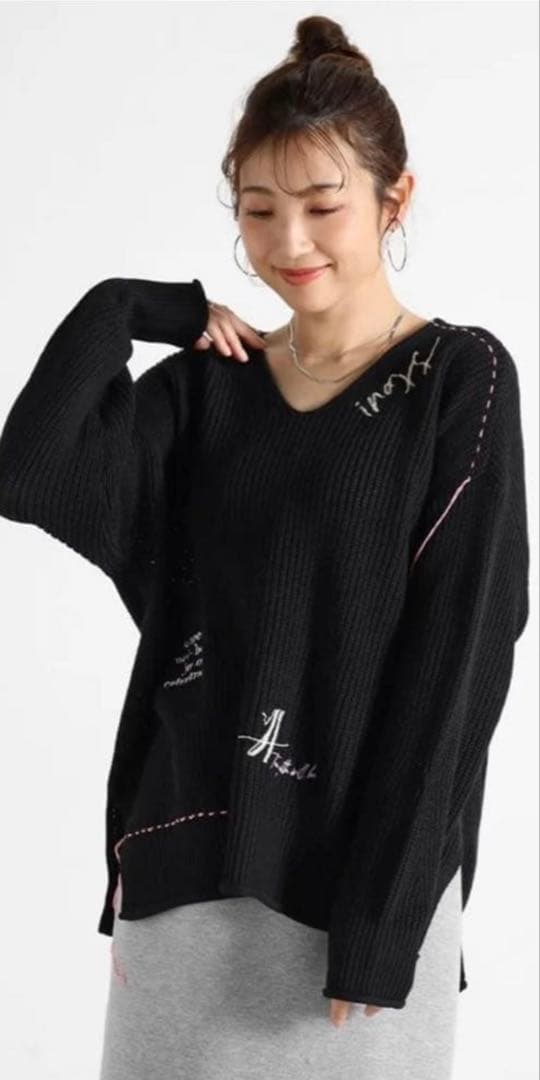 Vin レター刺繍ニットプルオーバー