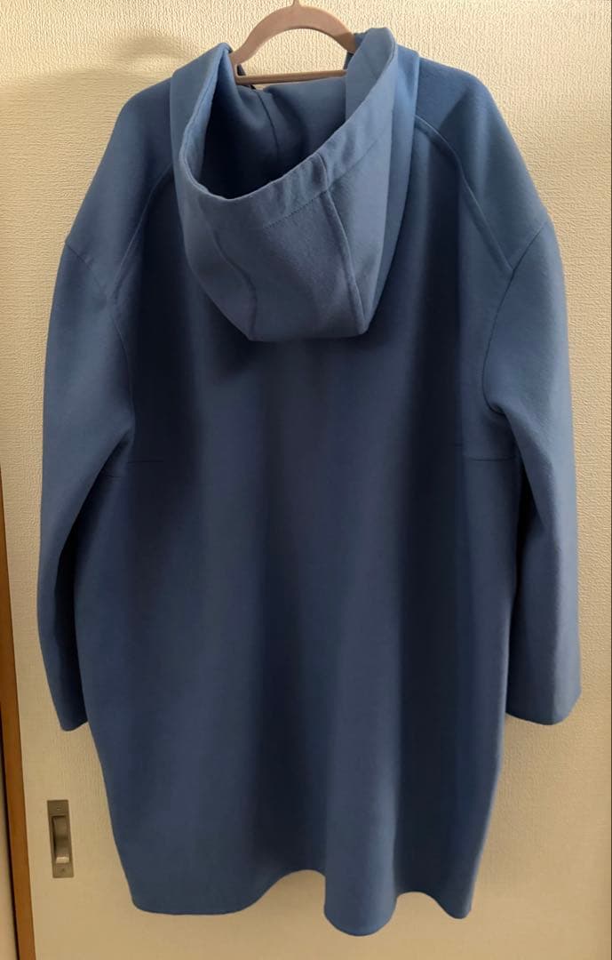 マルニ　MARNI フードコート　ブルー　イタリア製