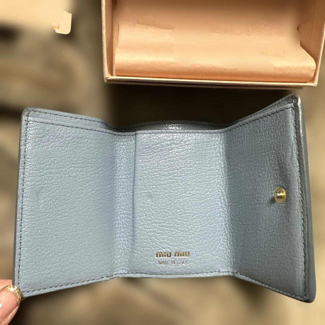 ミュウミュウ MIUMIU 折り財布 ミニ 水色 リボン