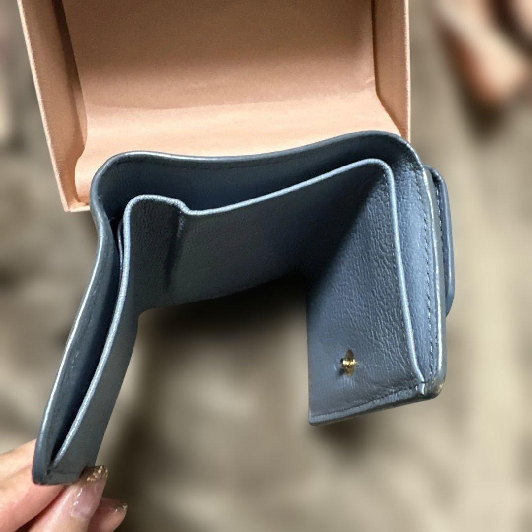 ミュウミュウ MIUMIU 折り財布 ミニ 水色 リボン