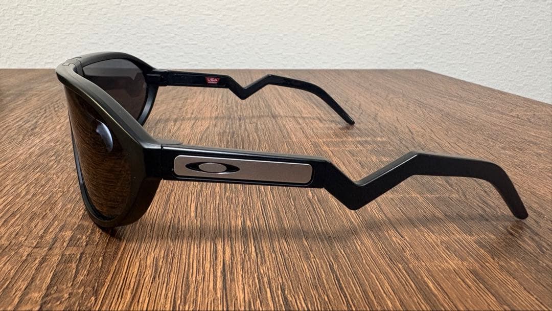 Oakley サングラス CMDN