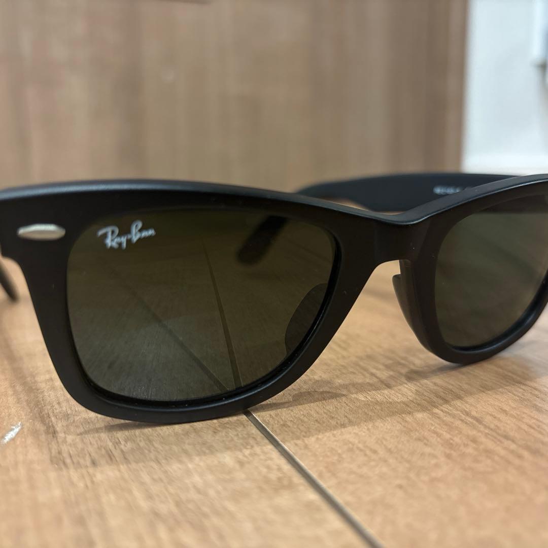 Ray-Ban Wayfarer サングラス マットブラック レイバン