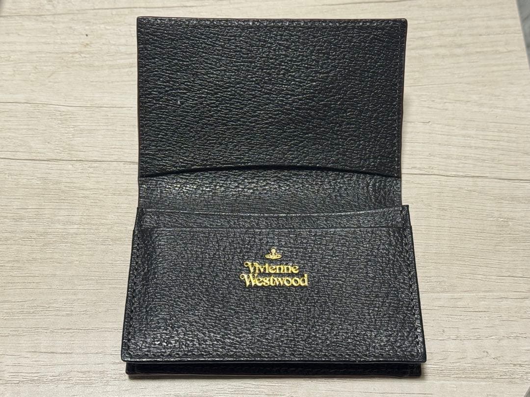 【タイムセール3/10まで】Vivienne Westwood 名刺入れ