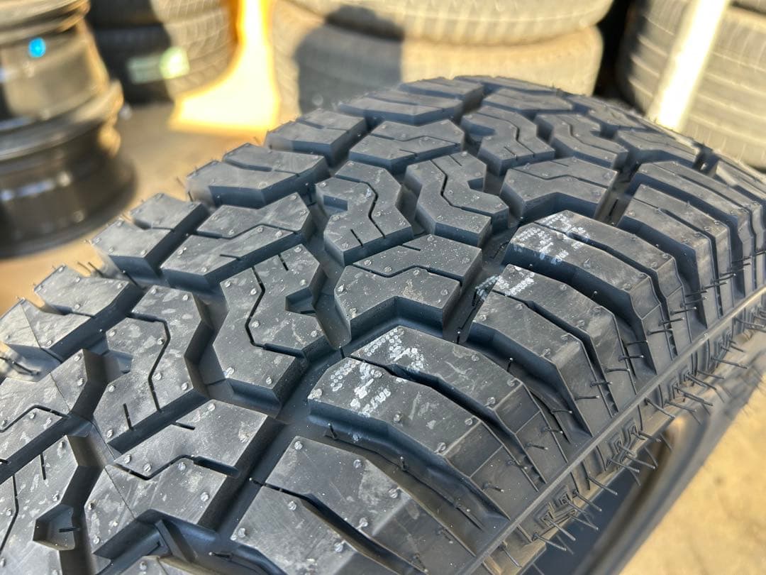 送料込★新品ヨコハマジオランダーX-AT★175/80R14★プロボックス