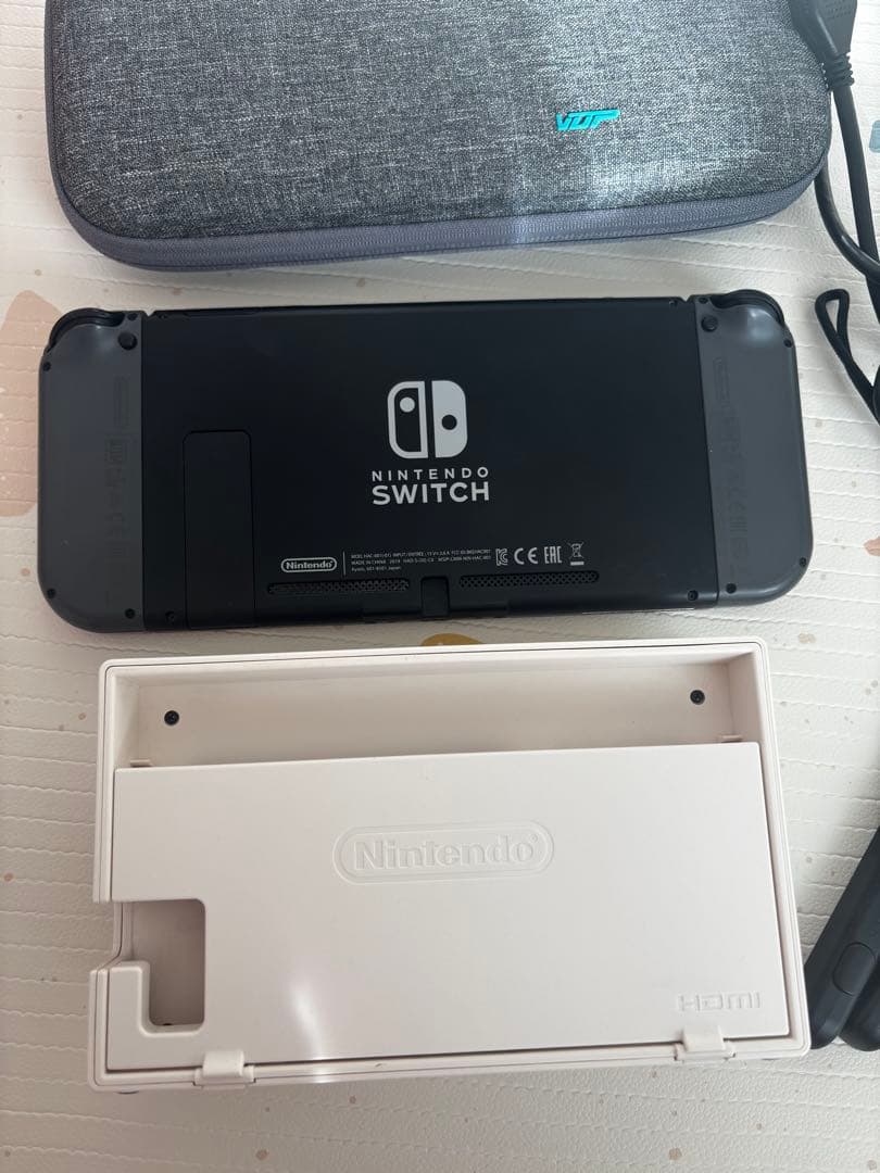 任天堂　Switch スイッチ　本体　あつ森