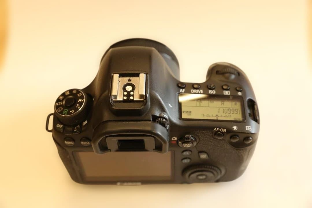 EOS 6DとEF 50ｍｍ F1.8 STMのセット