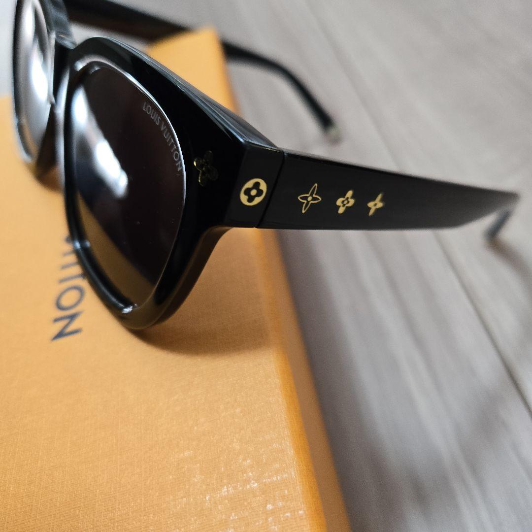 LOUIS VUITTON ノベルティー サングラス